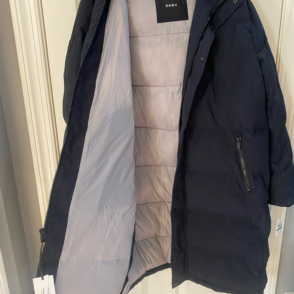 Women’s DKNY winter coat. Dark Navy size large. Very warm with hood. NWT. - Picture 3 of 5